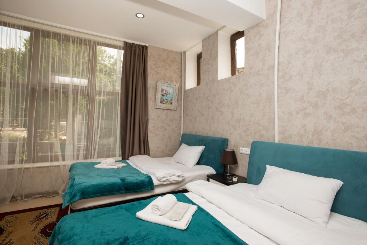 Accent Hotel Tbilisi Eksteriør bilde